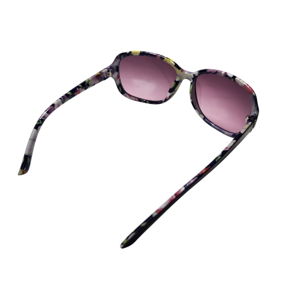 Foster Grant Accessories - REVLON Foster Grant Women's Floral Purple Lens Sunglasses NEW RVN 56